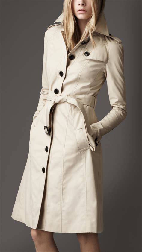 burberry london single breasted trench coat|Burberry trench coats for ladies.